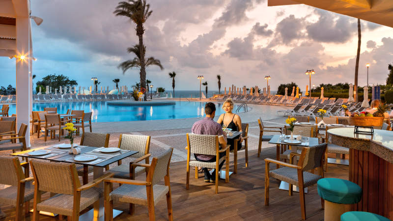 Leonardo Laura Beach and Splash Resort - הטברנה היוונית מוריו (Mourayio Greek Taverna)