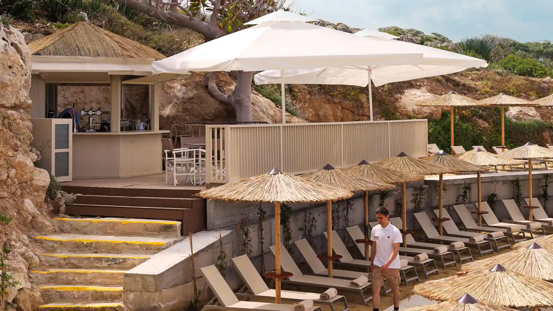 Leonardo Laura Beach and Splash Resort - בר החוף Rock Beach