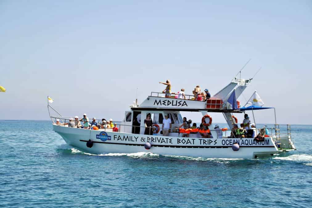 דייג ושייט בפרוטאטראס עם Medusa Cruises