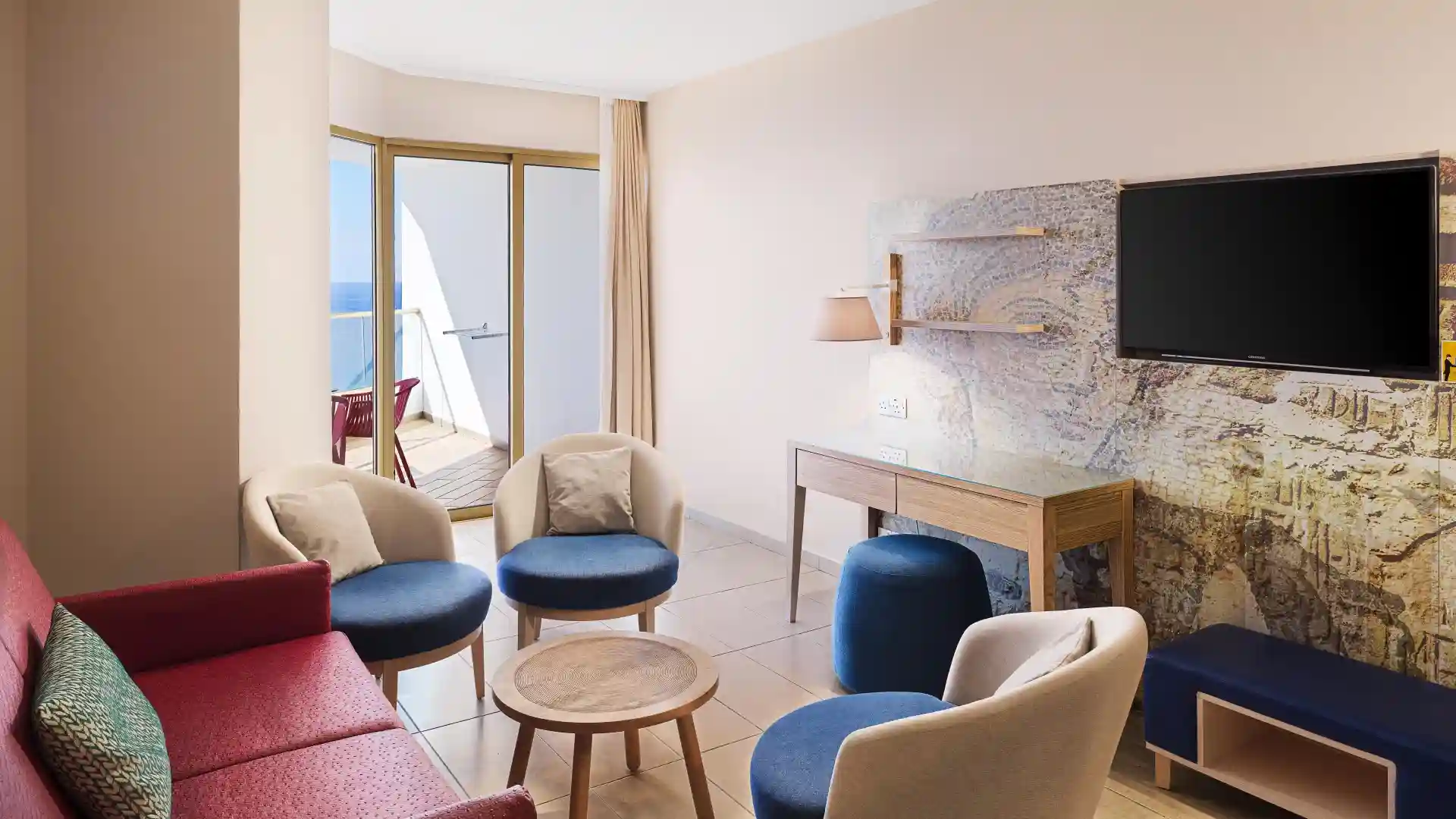 סוויטת אקזקיוטיב עם נוף לים