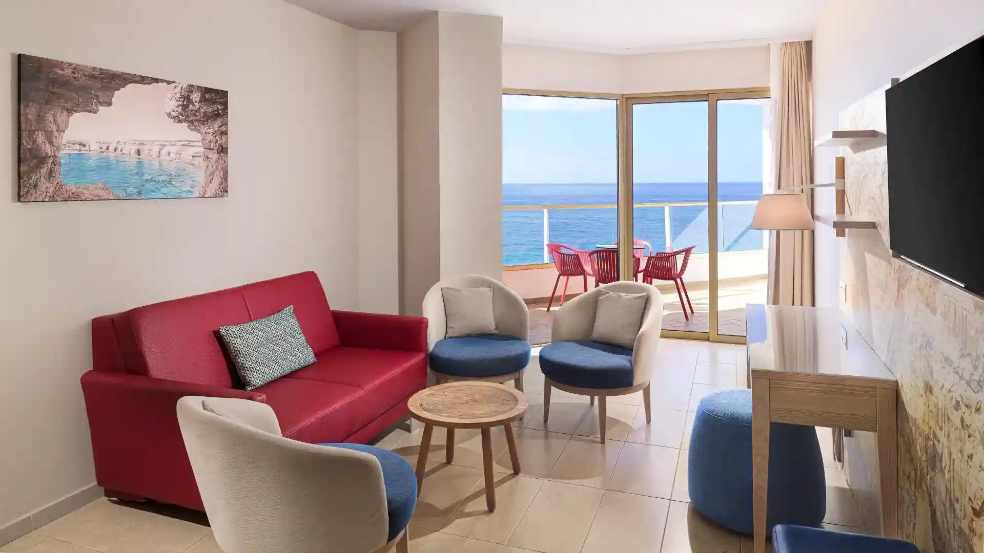 סוויטת אקזקיוטיב עם נוף לים