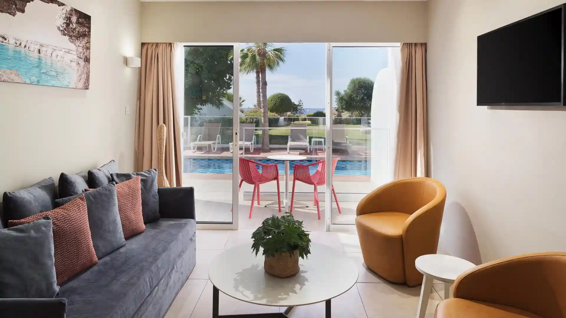 סוויטת אקזקיוטיב עם גישה לבריכה