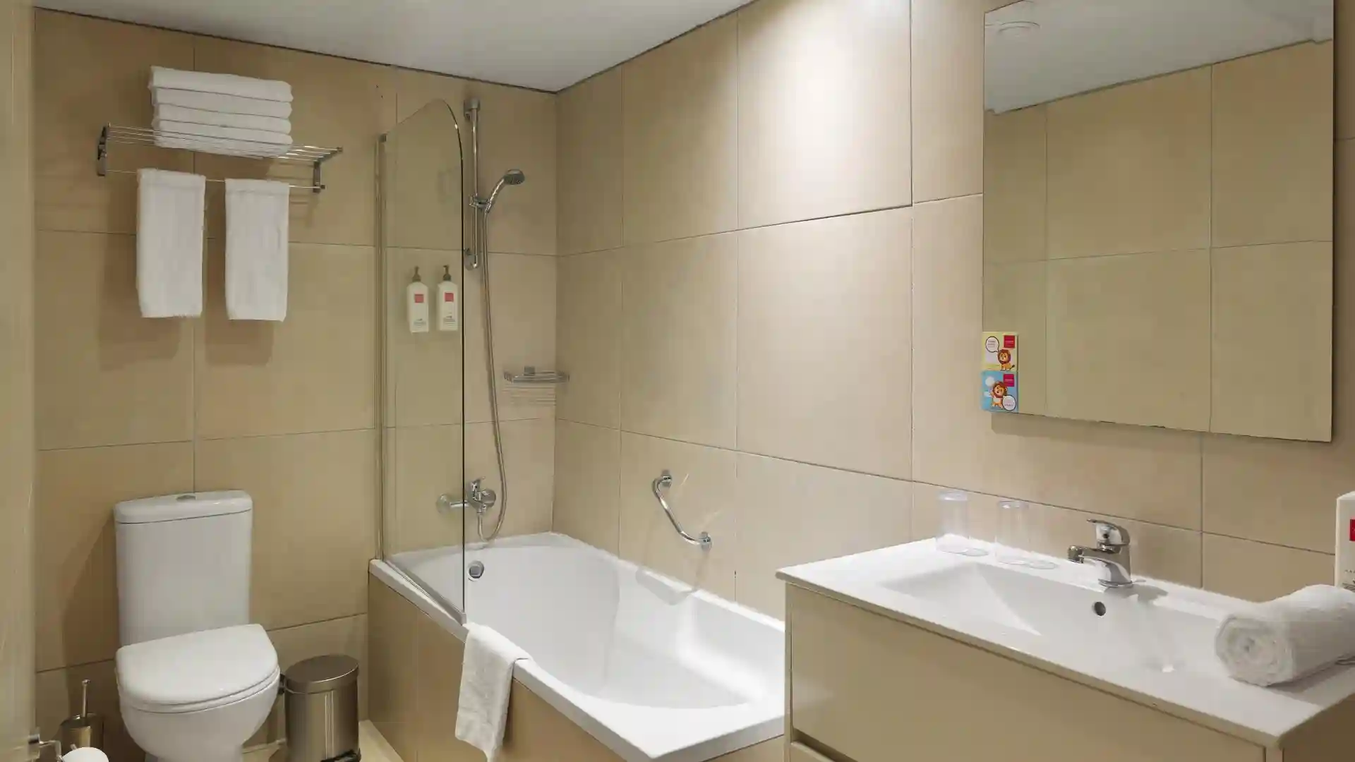 סוויטת אקזקיוטיב עם גישה לבריכה